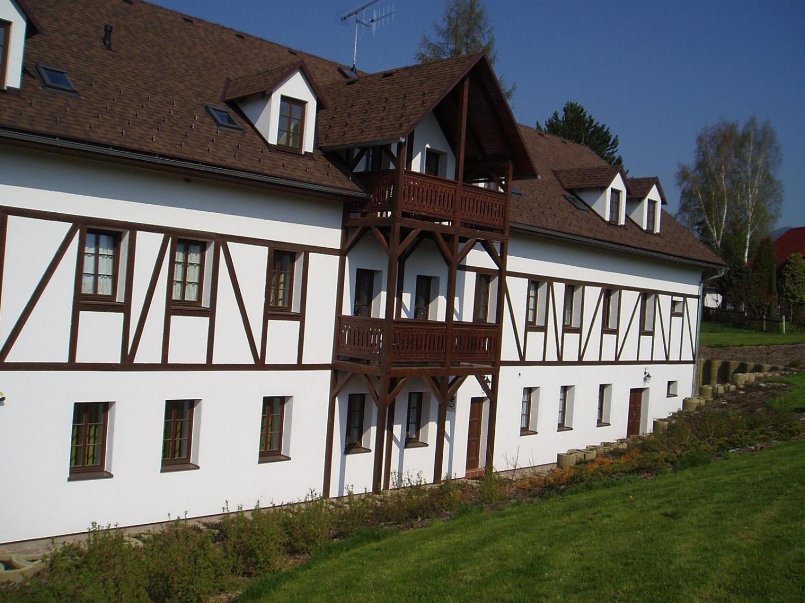 Restaurace A Penzion Ceska Hospoda Heřmanice Εξωτερικό φωτογραφία